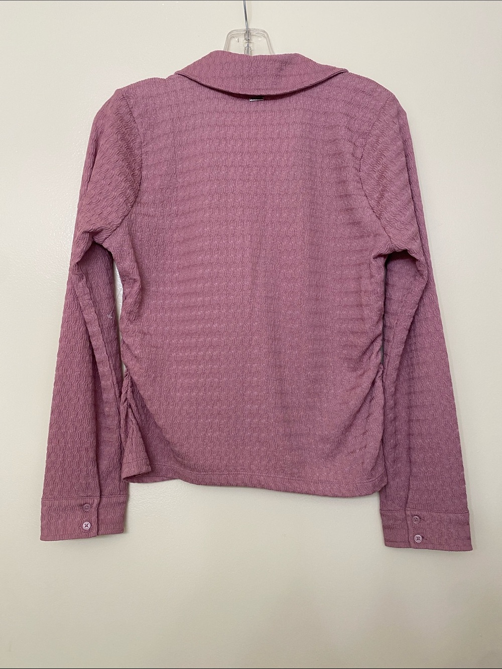 Mauve Slim Fit Textured Button-Front Long-Sleeve - Picture 5 of 5